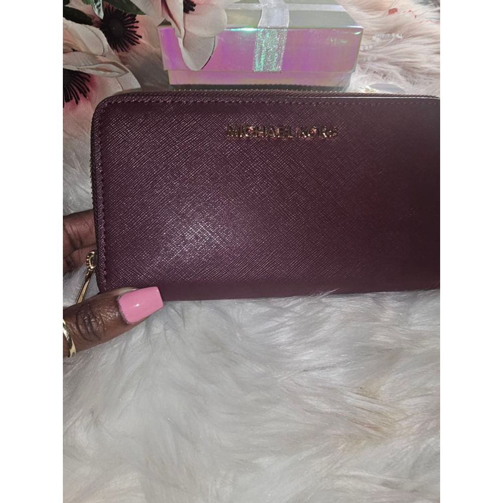 Women's Michael Kors Burgundy Wallet